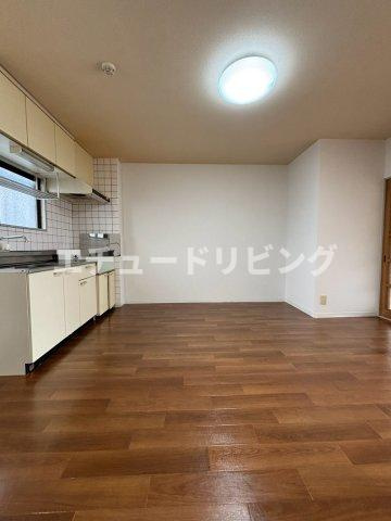 第3サンビレッジ泉水の内装