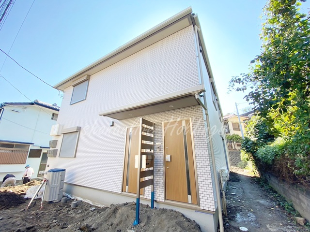横須賀市追浜本町１丁目のアパートの外観