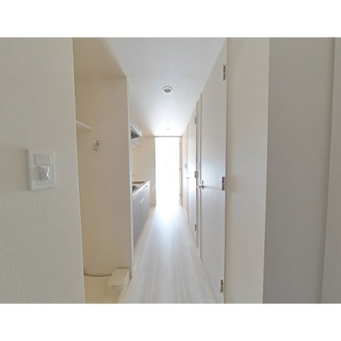 プレサンスブルーム浅草Northの玄関