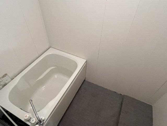 イケダ第一コーポの浴室|日々の暮らしに欠かせないお風呂です