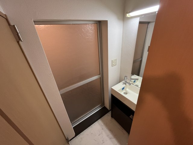 イケダ第一コーポの洗面所|コンパクトで使いやすい洗面所