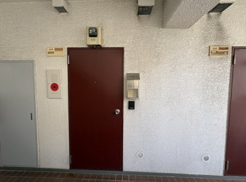 【玄関】