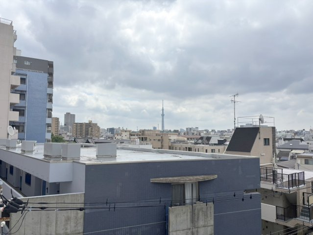 ダイアパレス三河島の展望|ルーフバルコニーからの眺望・スカイツリー、墨田川花火大会望めます