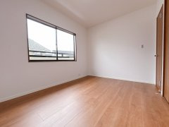 【洋室】 | 黒瀬春日野2丁目