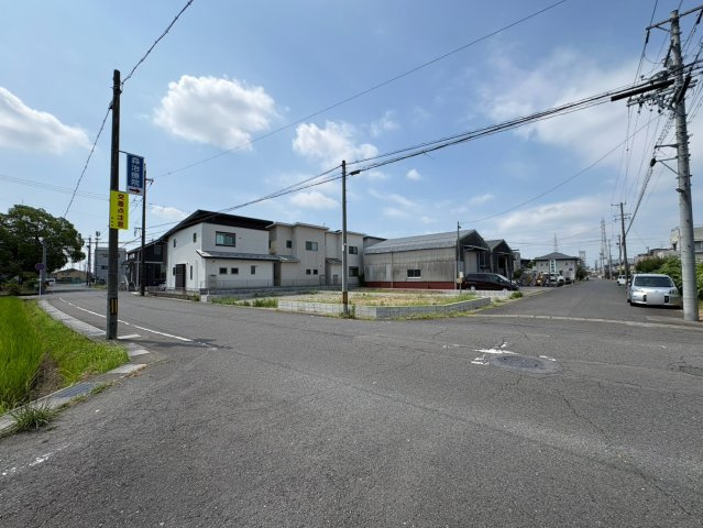 リーブルガーデン　岐阜市六条南一丁目　全2区画分譲の前面道路含む現地写真|「現地（2026年9月6日）撮影」　
■前面道路　
■ヤマダ不動産　株式会社リライフ