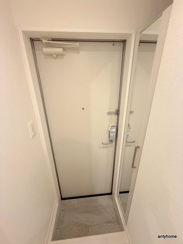 ハーモニーテラス三津屋南　仲介手数料無料の玄関