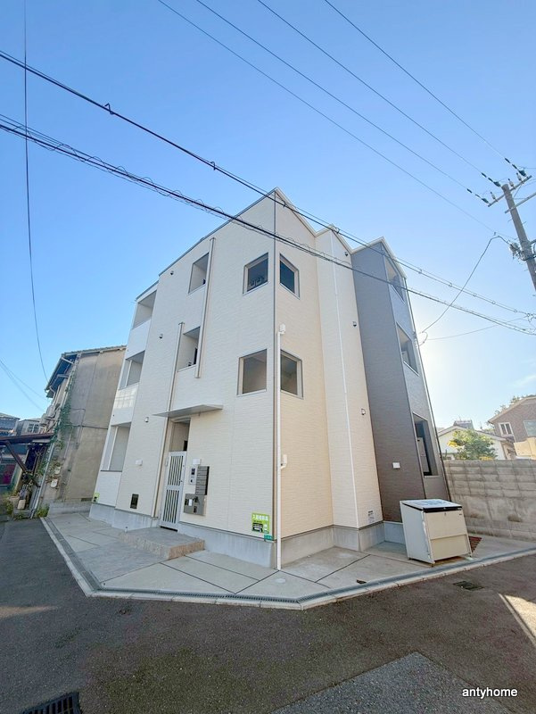 ハーモニーテラス三津屋南　仲介手数料無料の外観
