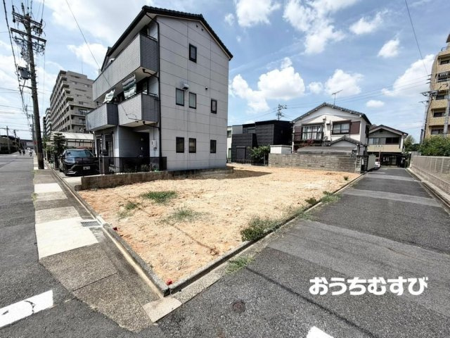 守山区守山215②(全2棟)の前面道路含む現地写真