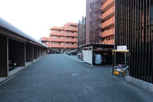 【駐車場】 | メゾン・ド・ヴィオレット
