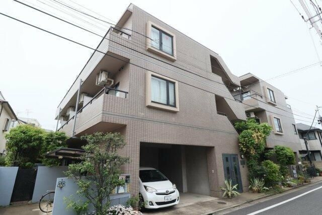 ルパデュソワールの外観