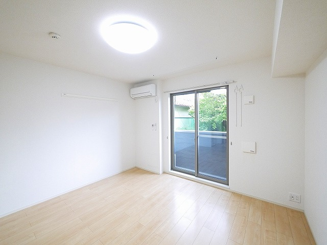 ＳａｖｏｒｙＲｅｓｉｄｅｎｃｅの洋室|洋室です