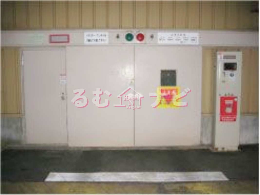 福岡市南区大橋１丁目の賃貸マンションの駐車場