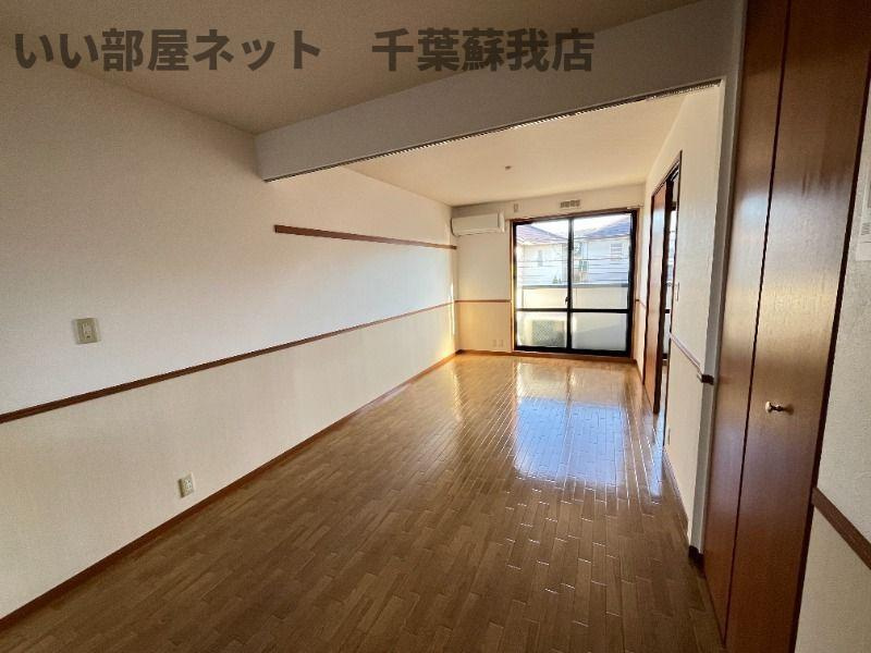 サンシャインAの洋室|コンパクトで使いやすい洋室です