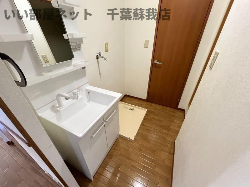 サンシャインAの洗面所|広い洗面スペース
