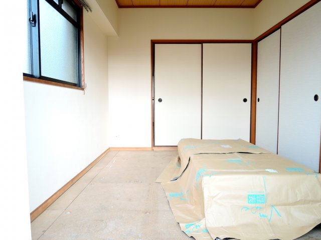 高槻市庄所町の賃貸マンションの寝室