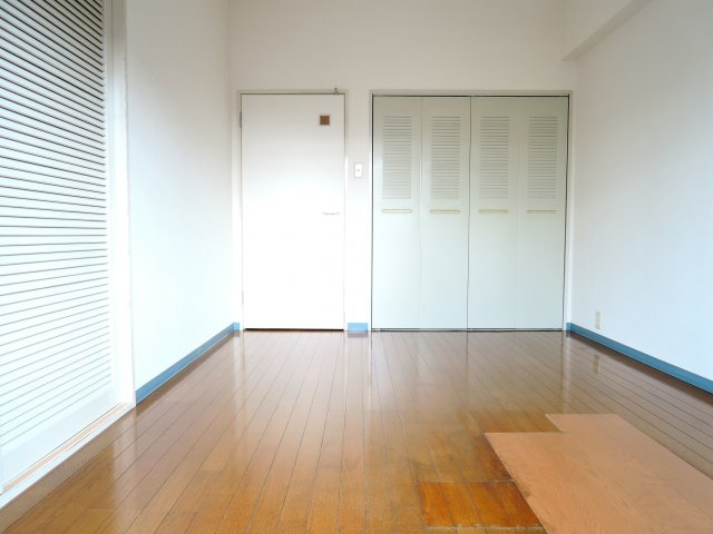 高槻市庄所町の賃貸マンションの寝室