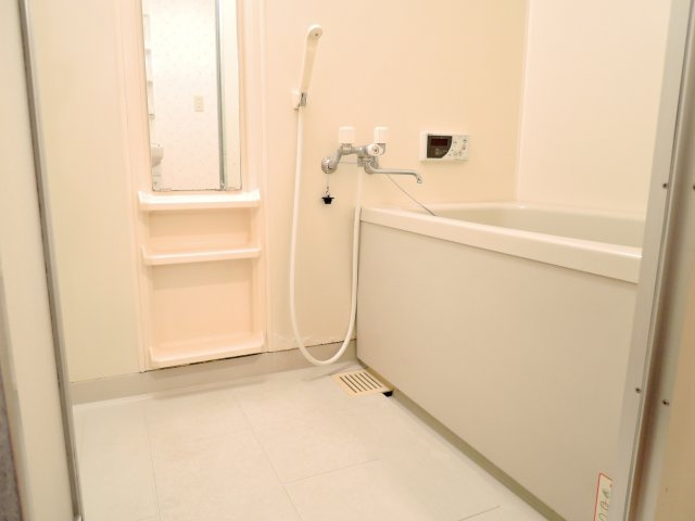 高槻市庄所町の賃貸マンションの浴室