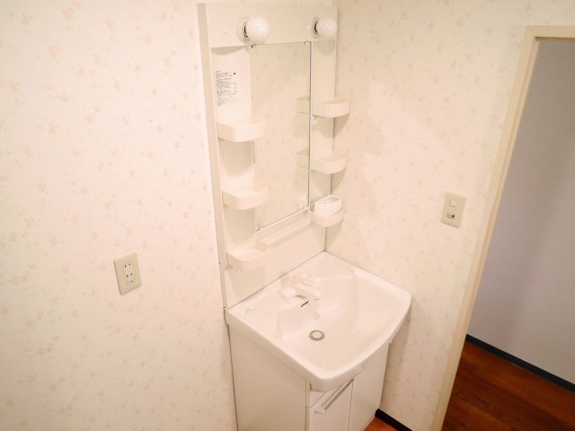高槻市庄所町の賃貸マンションの洗面所