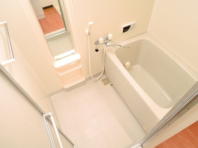 高槻市庄所町の賃貸マンションの浴室