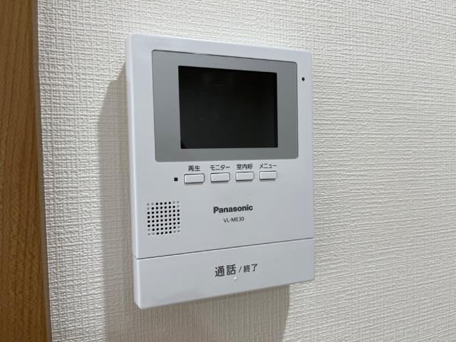 コスモスイートのセキュリティ|カメラ付インターホン