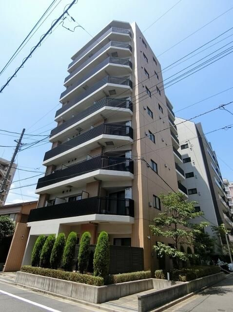 リアナスティル森下の外観