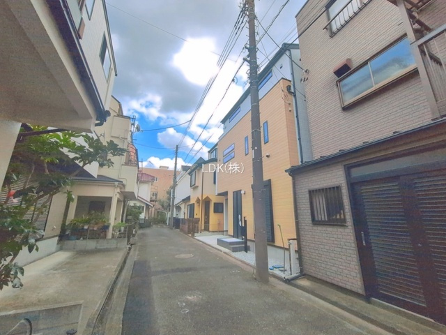 【前面道路含む現地写真】 | 新築戸建／ふじみ野市丸山（全１棟） | 完成（撮影：'26/08/18）