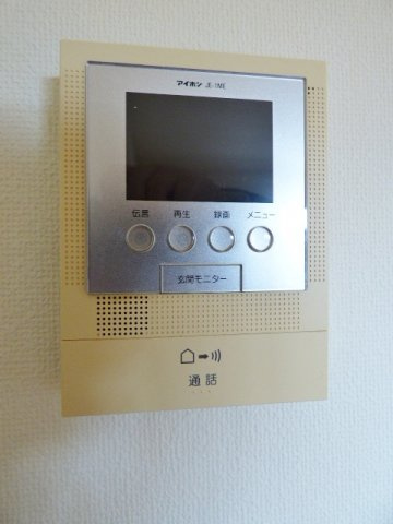 シンフォニアＡのセキュリティ|室内から来客確認できて便利なモニタホン♪ＬＤＫに設置！