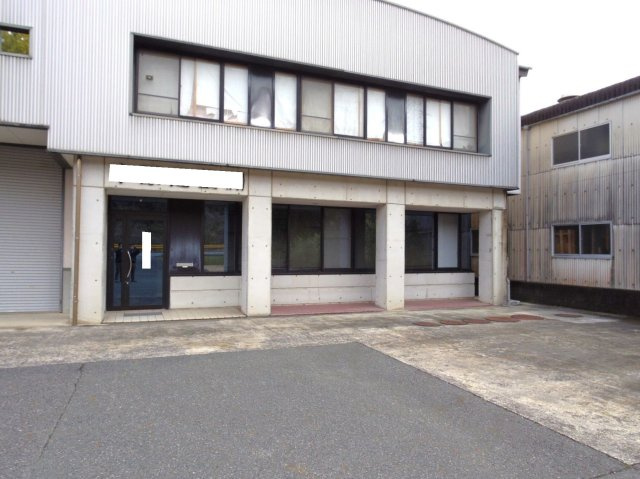 中山　事務所・店舗の外観|外観もきれいです