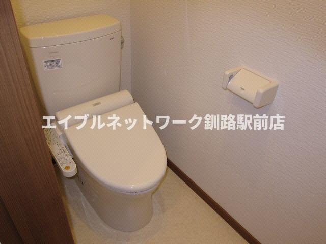 住之江町11-2APのトイレ