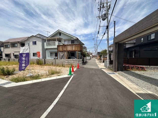 明石市大久保町大久保町　第3期　新築一戸建ての前面道路含む現地写真|周辺は落ち着いた街並みの住宅地！子育てがしやすい住環境です！まだ未完成ですが、現地でしかわからない事もございます。是非一度ご覧ください。