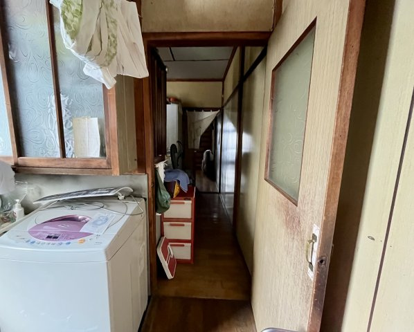 26/8/16新価格　戸建　高山市桐生町　1100万（26/9/15新規）のランドリースペース