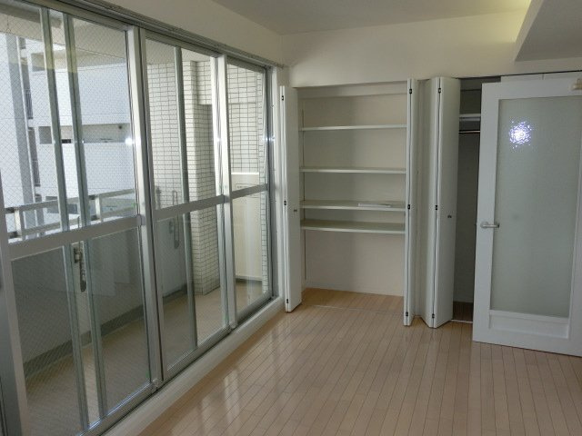 大阪市中央区瓦屋町１丁目の賃貸マンションの内装
