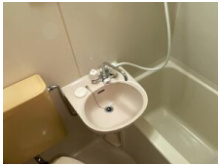 ポーラスターの洗面所|別部屋の参考写真です。