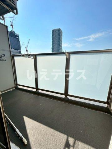 エステムプラザ神戸三宮ルクシアのバルコニー