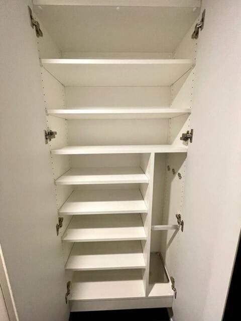 レジディア西小山のエントランス