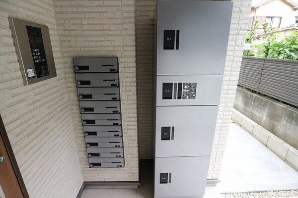R-Smart黒川のエントランス