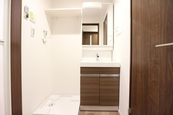 R-Smart黒川の洗面所