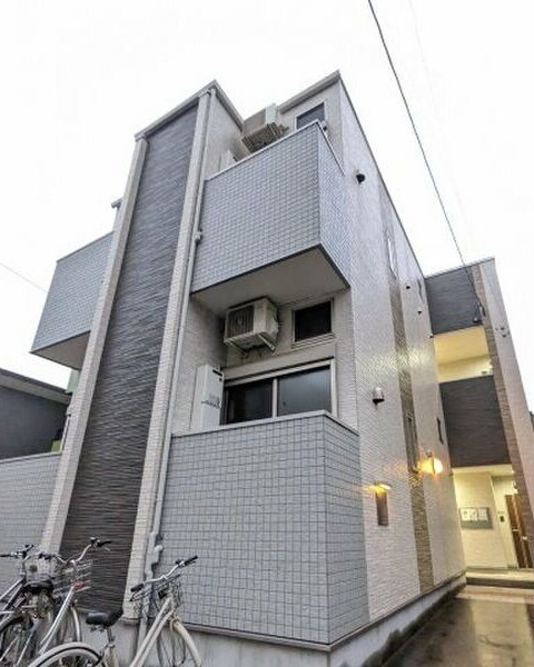 ハーモニーテラス長田町の外観