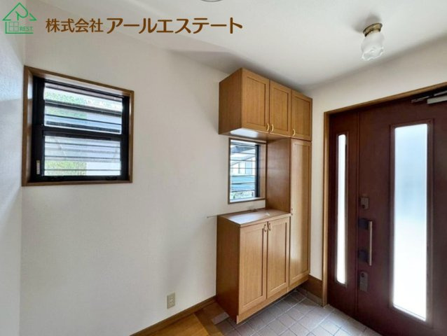 姫路市網干区垣内南町　　山陽電鉄網干線「山陽網干駅」徒歩5分の玄関