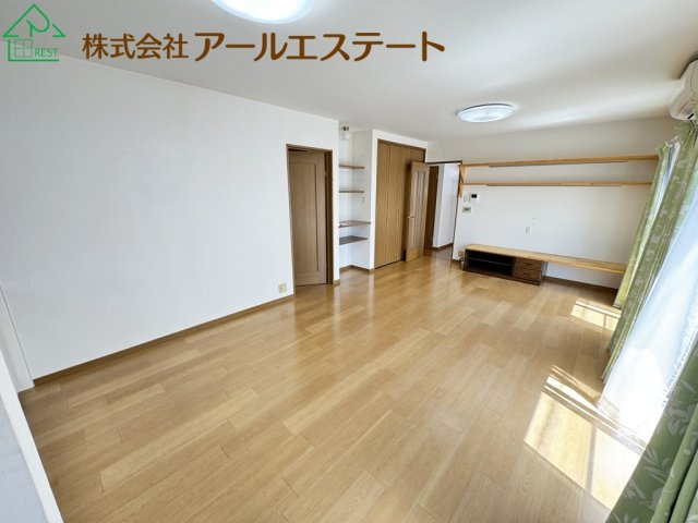 姫路市網干区垣内南町　　山陽電鉄網干線「山陽網干駅」徒歩5分の居間・リビング