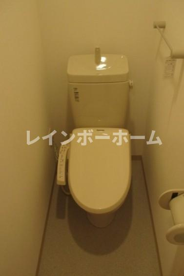 VARIANT S.のトイレ