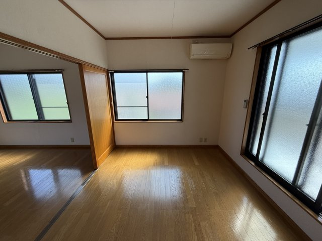 26/8/5商談中　賃貸戸建　高山市新宮町　6.5万（6/7/28NEW）の洋室