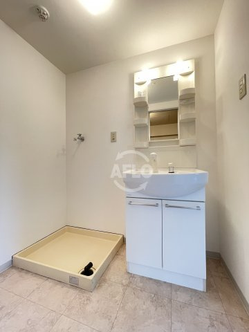 エスポワール参番館の洗面所|エスポワール参番館　洗面所