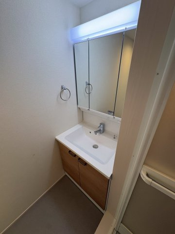 ハーモニーテラス安立Ⅳの洗面所