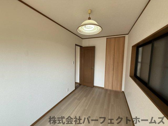 出口2丁目戸建の洋室|スタンダードな洋室です