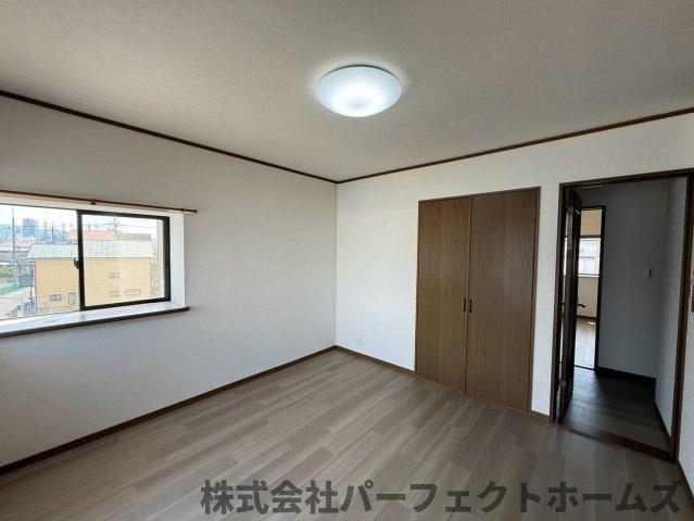 出口2丁目戸建の洋室|スタンダードな洋室です