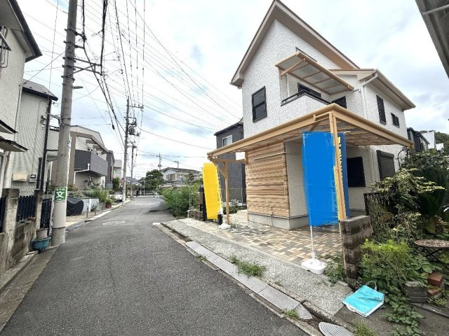 杉並区成田東１丁目　中古一戸建　京王井の頭線　西永福の前面道路含む現地写真|交通量が少なく、閑静な住環境でございます。