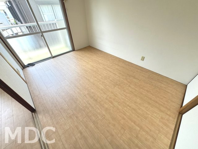コーポ榎瀬の洋室