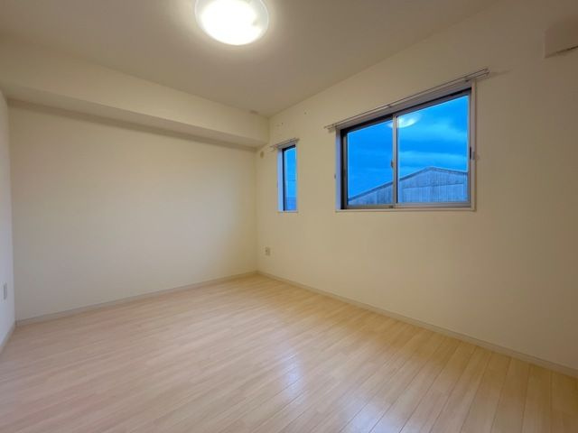 レークサイドⅠ番館のその他