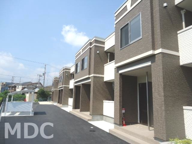 ステラ川南の駐車場
